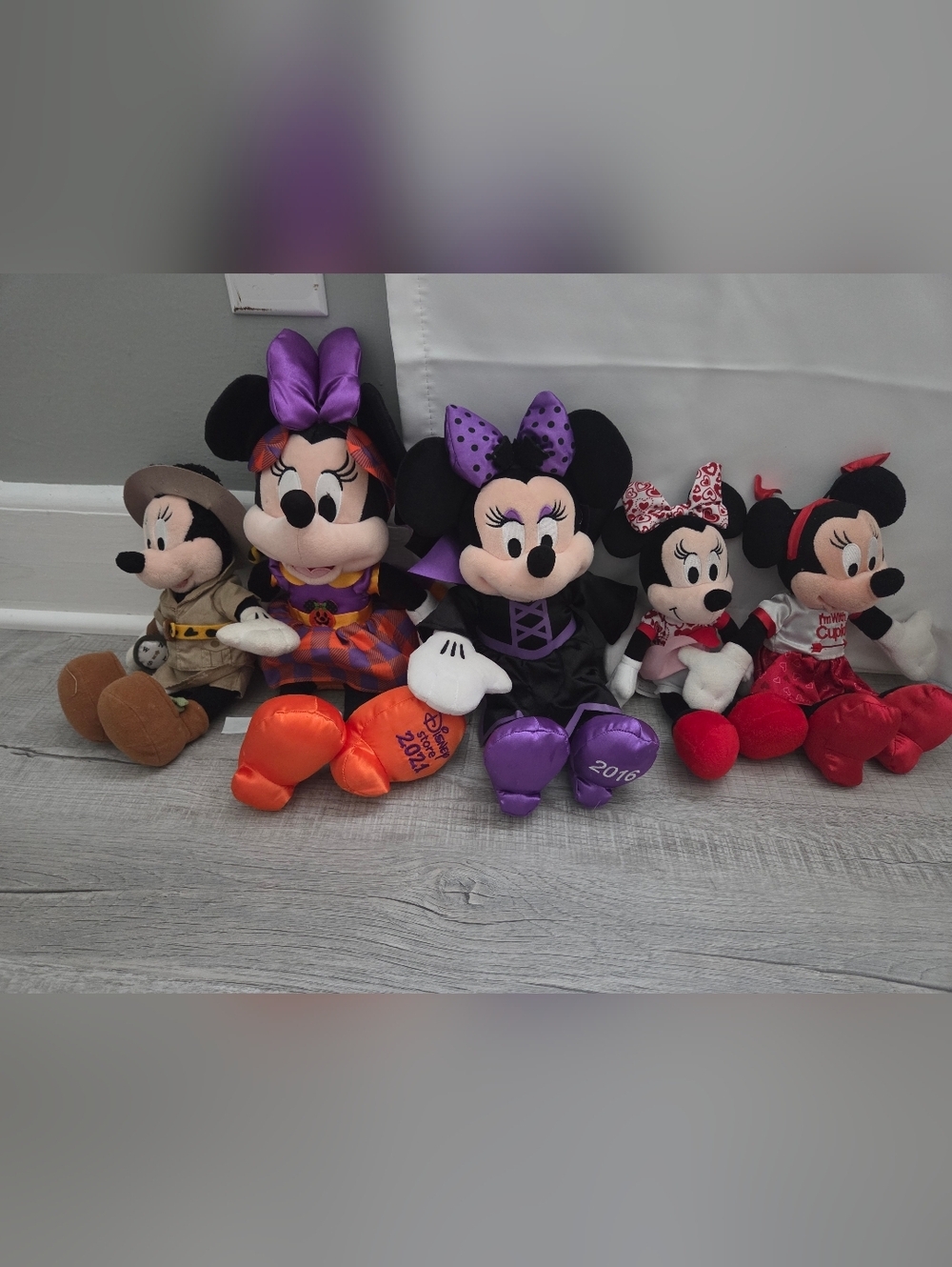 Disney Minnie Mouse Plush Toys - Safari Halloween Valentines